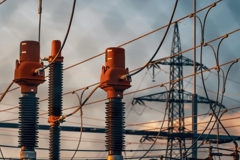 Digital Infrastructure Choices: Engineering Lessons from Britain's Energy Service Evolution